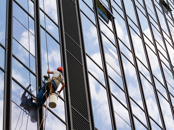 東莞清潔公司認準亮佳清潔